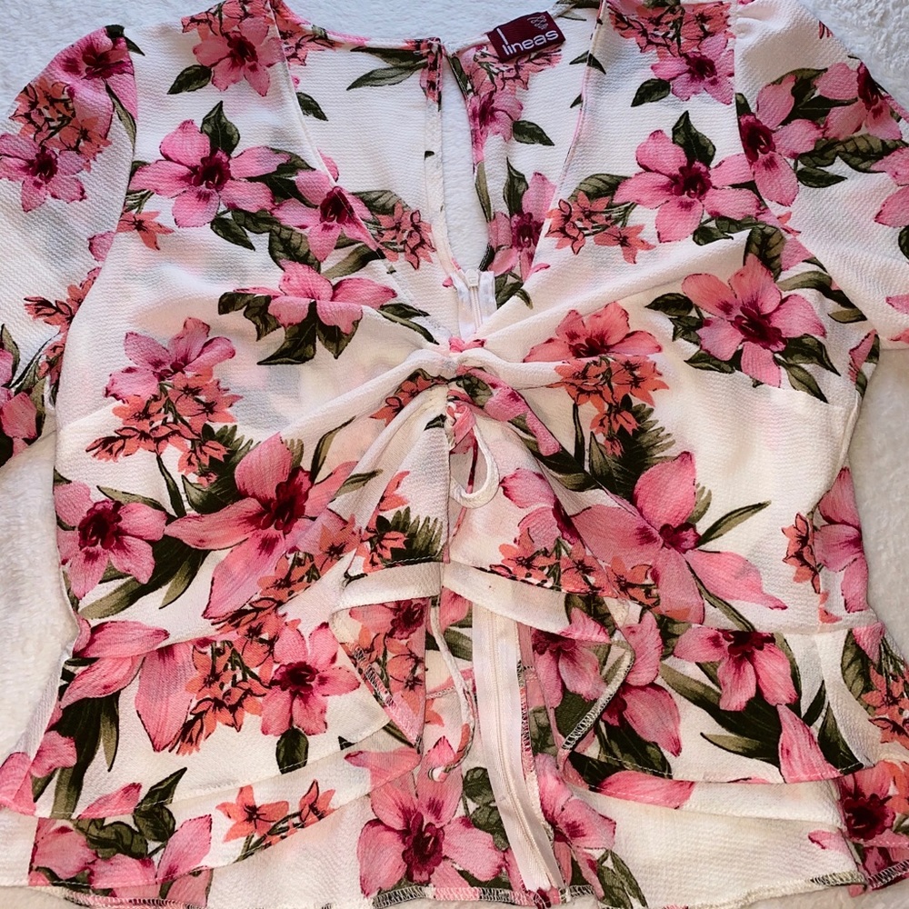 Flowery Pink/ White Top